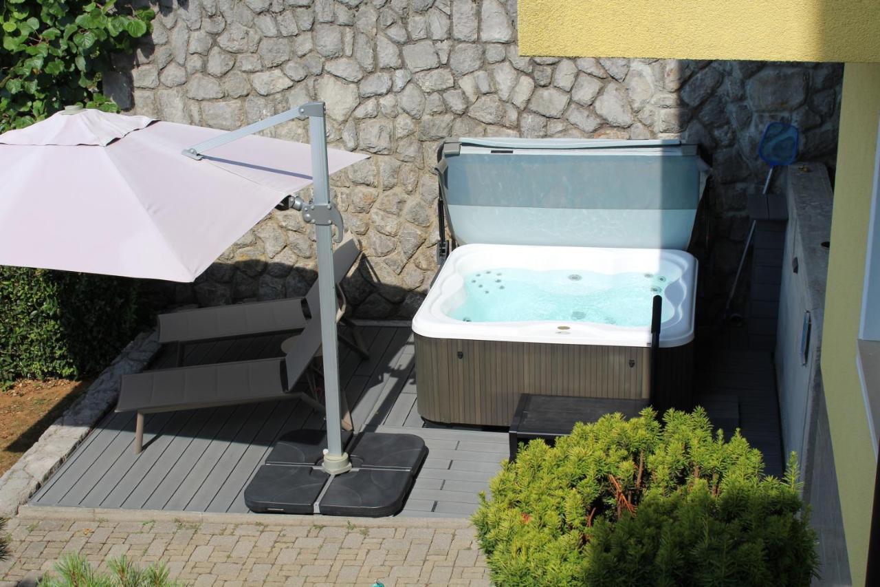 Apartmani Bilic カスタヴ エクステリア 写真