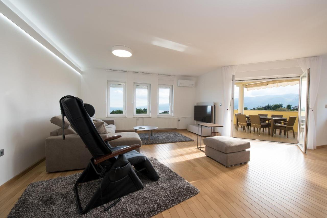 Apartmani Bilic カスタヴ エクステリア 写真